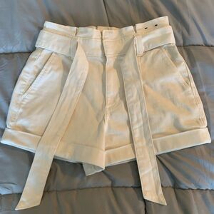Express Cream High Waist Women's Shorts